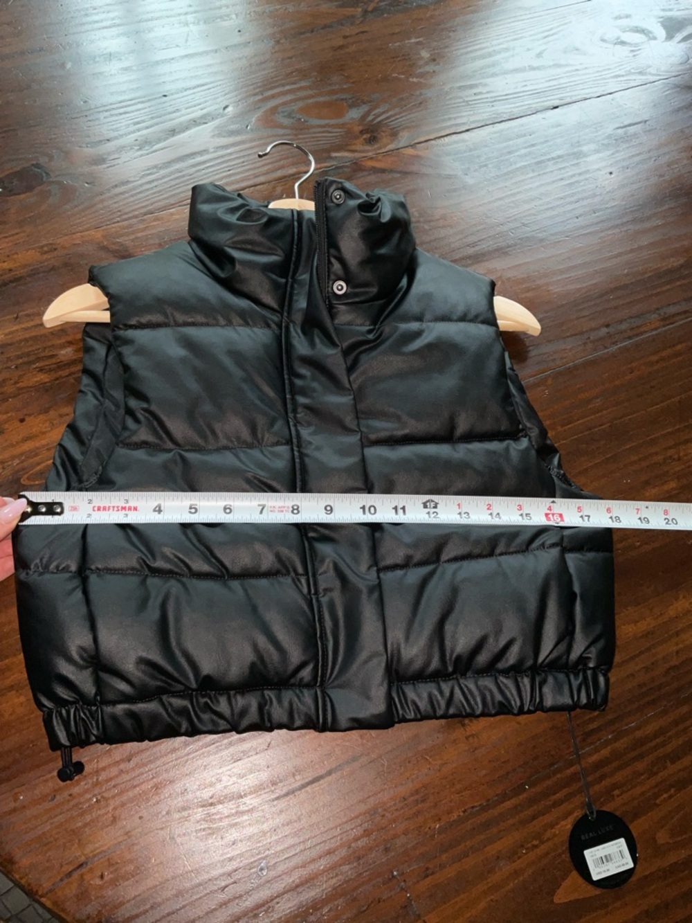 Aerie Cropped Black Puffer Vest - Picture 8 of 9